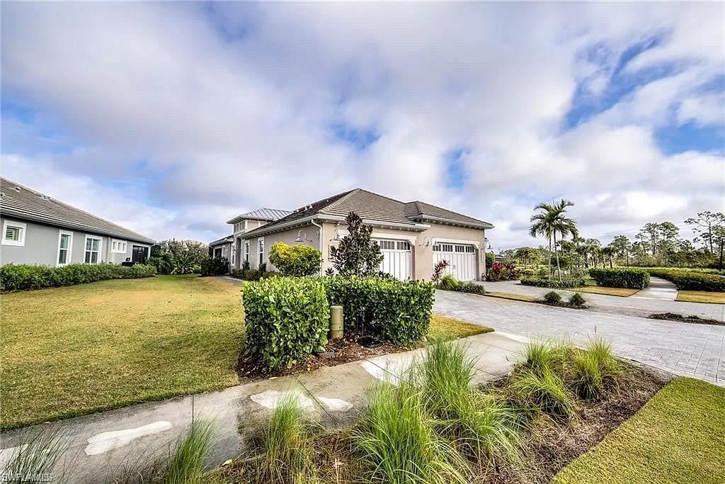 ISLES OF COLLIER PRESERVE - Residential