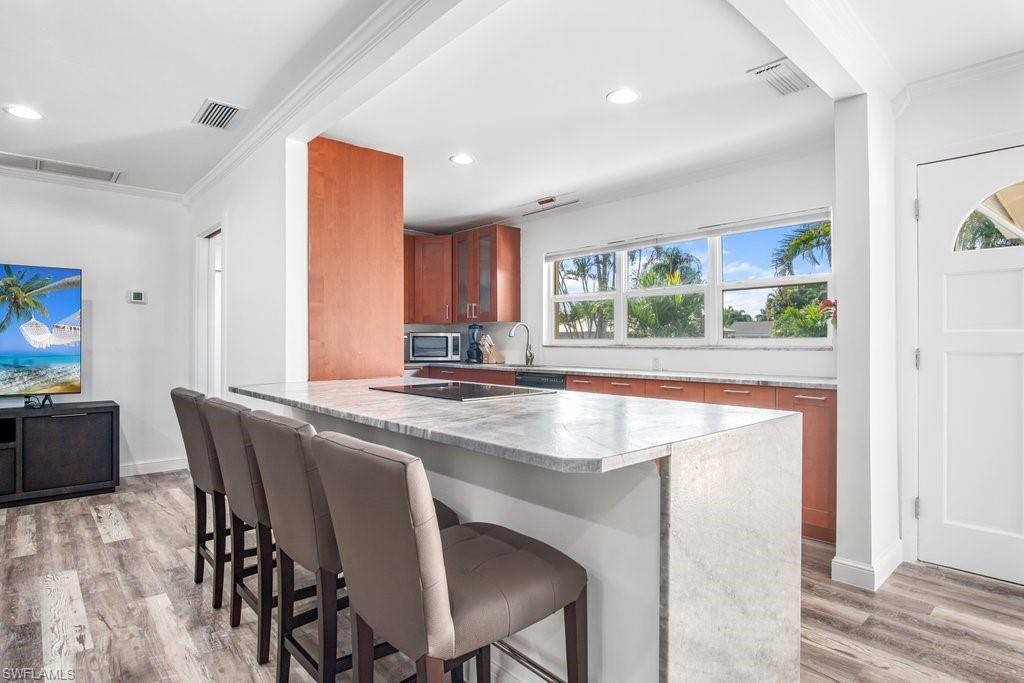 152 Coral Vine DR
