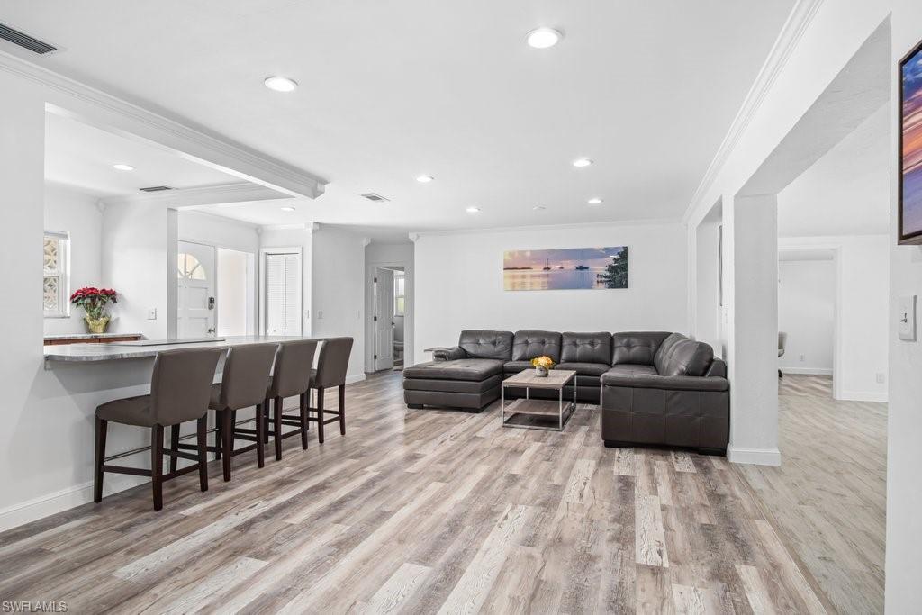 152 Coral Vine DR
