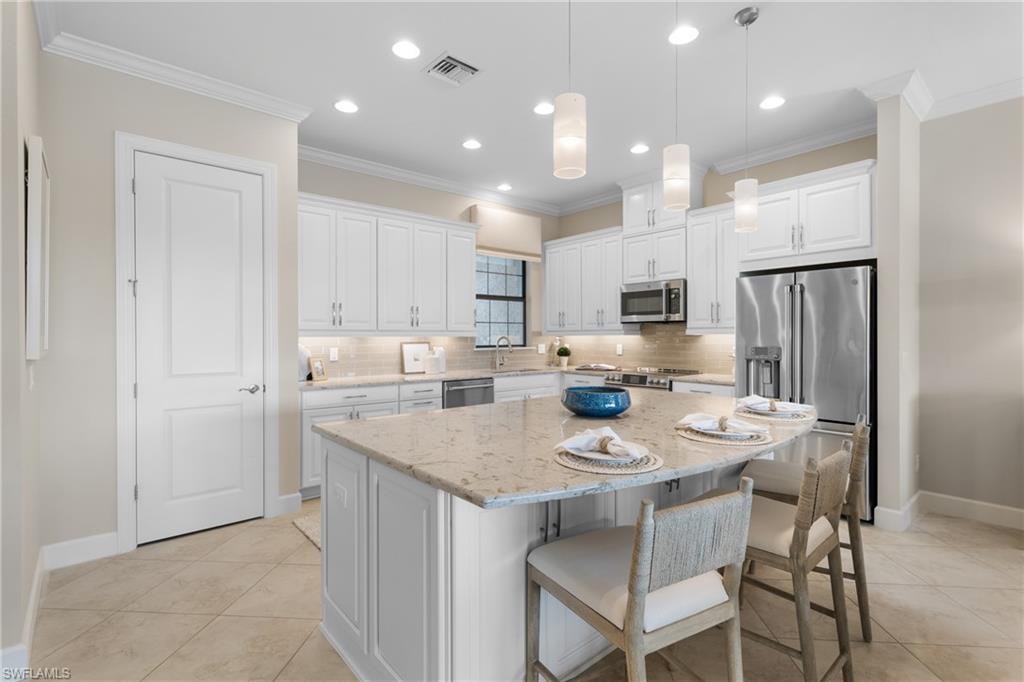 ESPLANADE - Residential