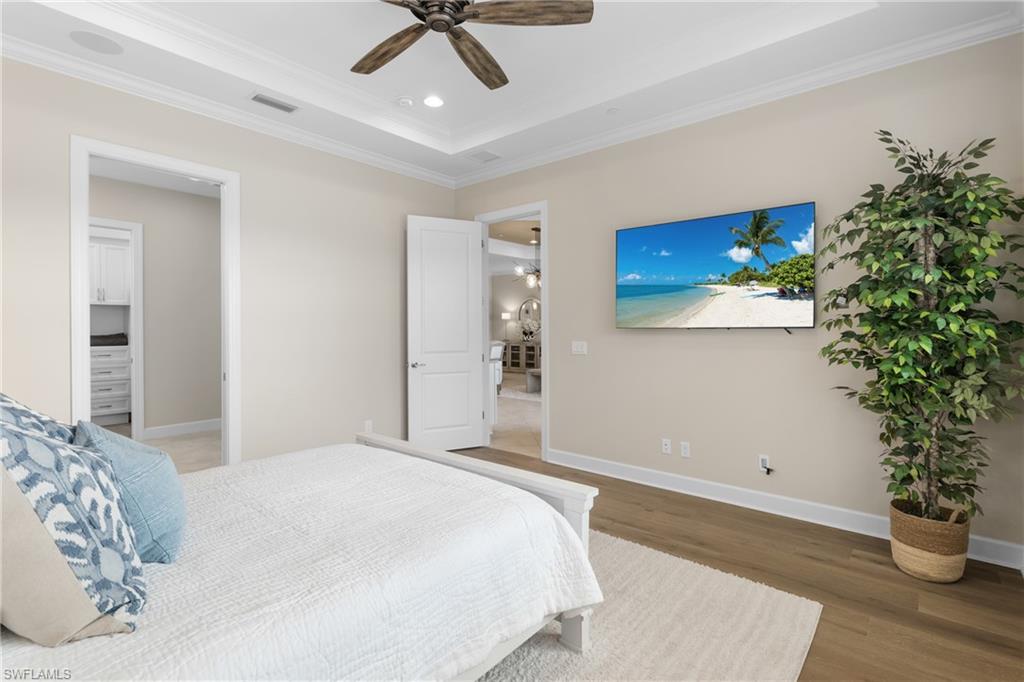 ESPLANADE - Residential