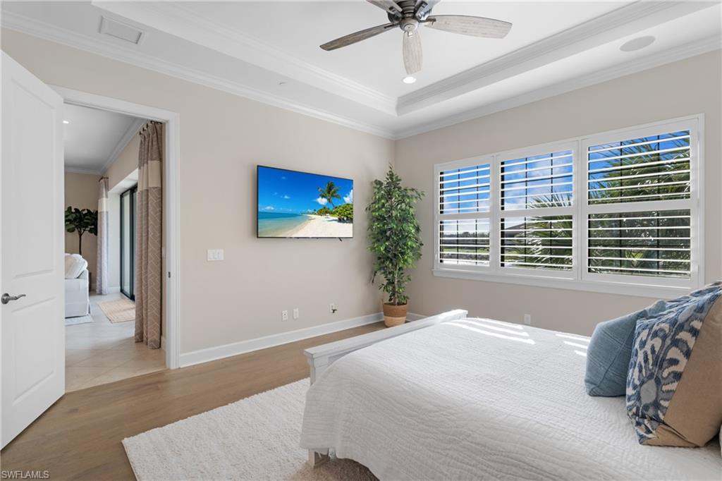 ESPLANADE - Residential