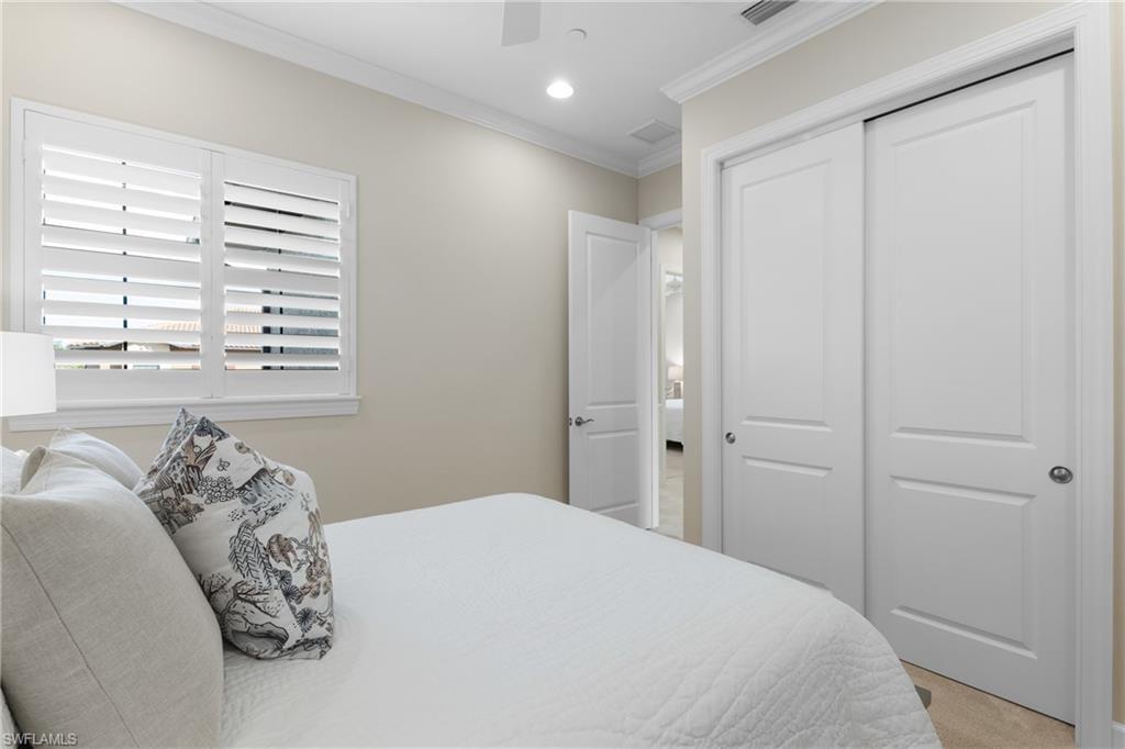 ESPLANADE - Residential