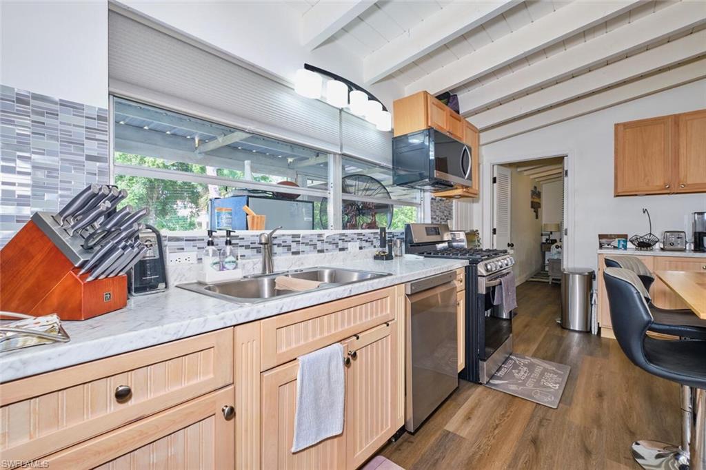 ENGLESIDE LANES SUBD - Residential