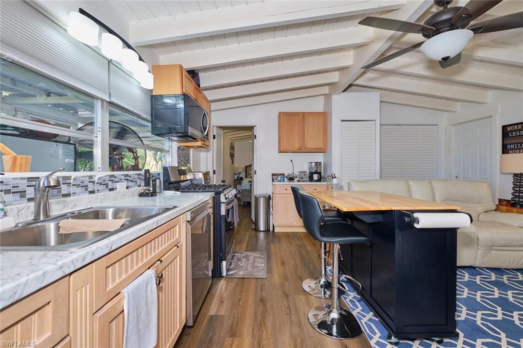 ENGLESIDE LANES SUBD - Residential