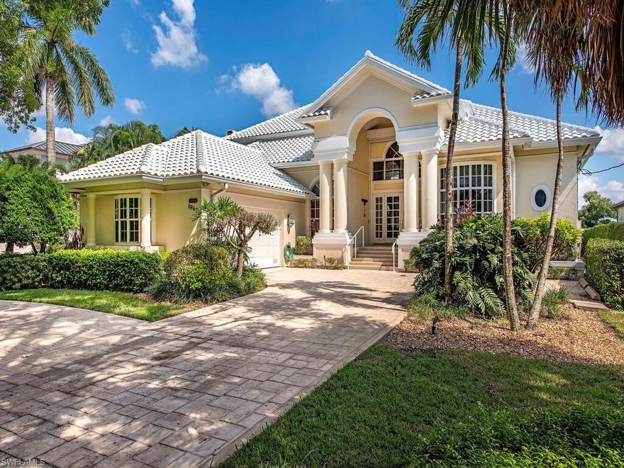 The finest view available in Aqualane Shores. Wide-water vistas from nearly every room in the home. New roof installed, impact windows and some other minor renovations make this home ready for the next level of investment! 5 bedrooms, office and a fabulous dock set up. Great street. Great waterfront!