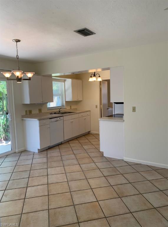 NAPLES PARK - Residential