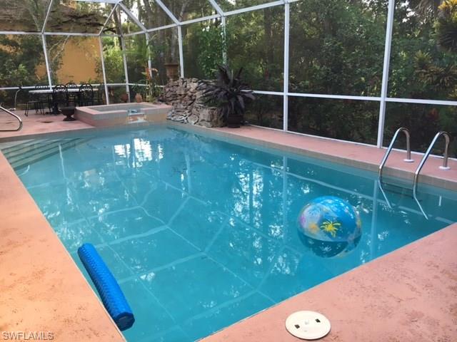 TALL PINES - Residential