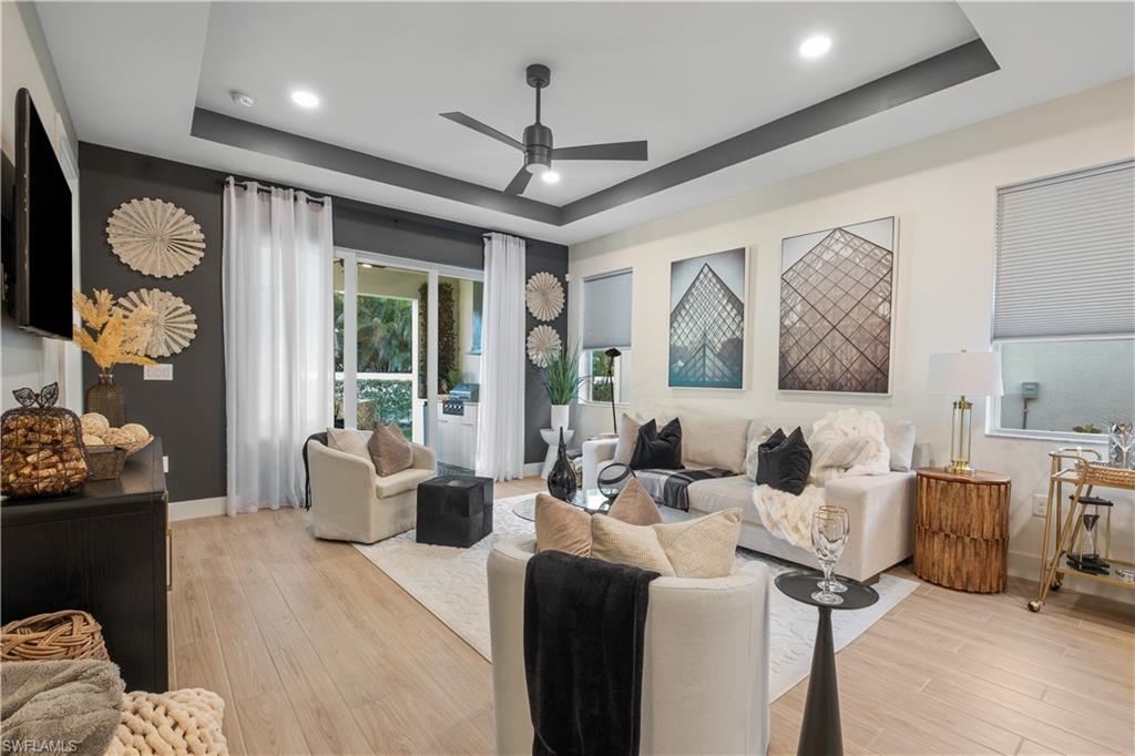 SEVEN SHORES - Residential Lease