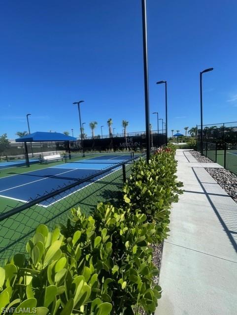 SEVEN SHORES - Residential Lease