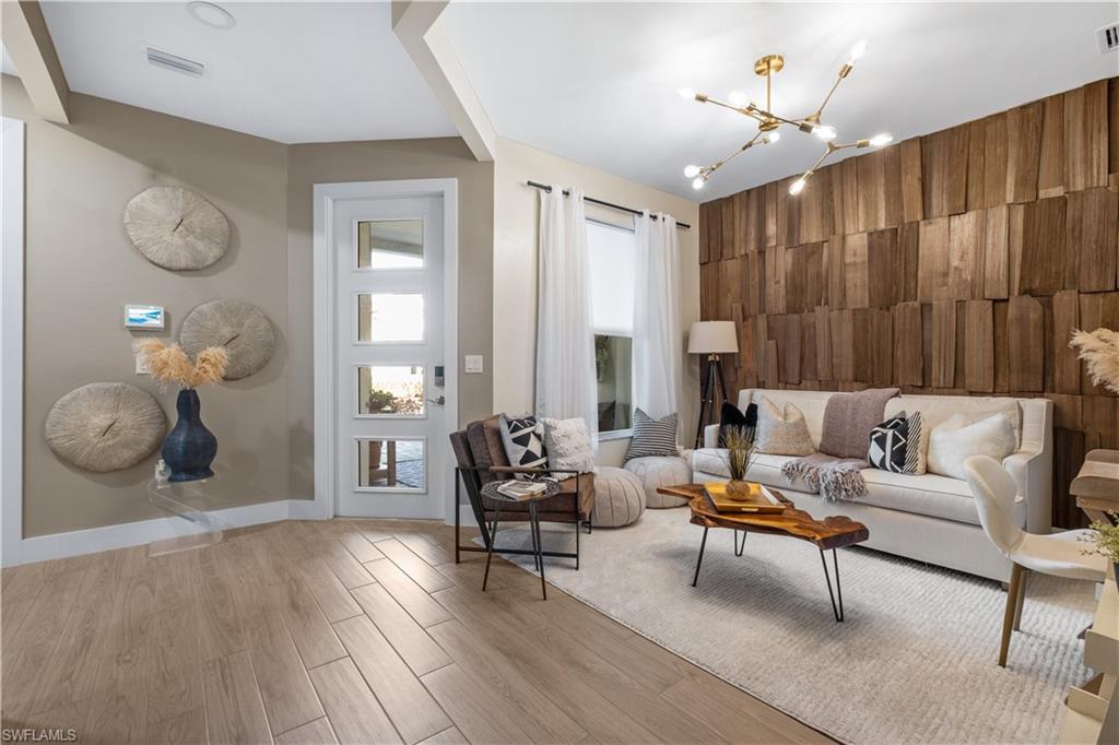 SEVEN SHORES - Residential Lease