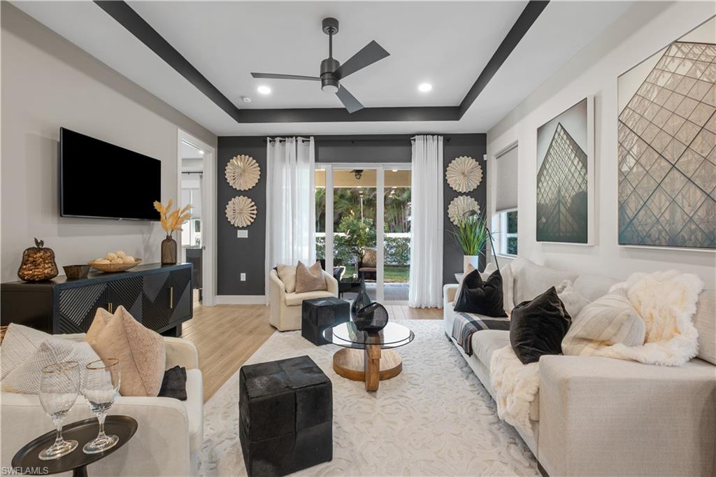 SEVEN SHORES - Residential Lease