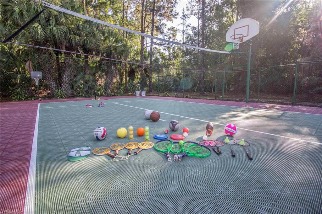 GOLDEN GATE ESTATES - Residential