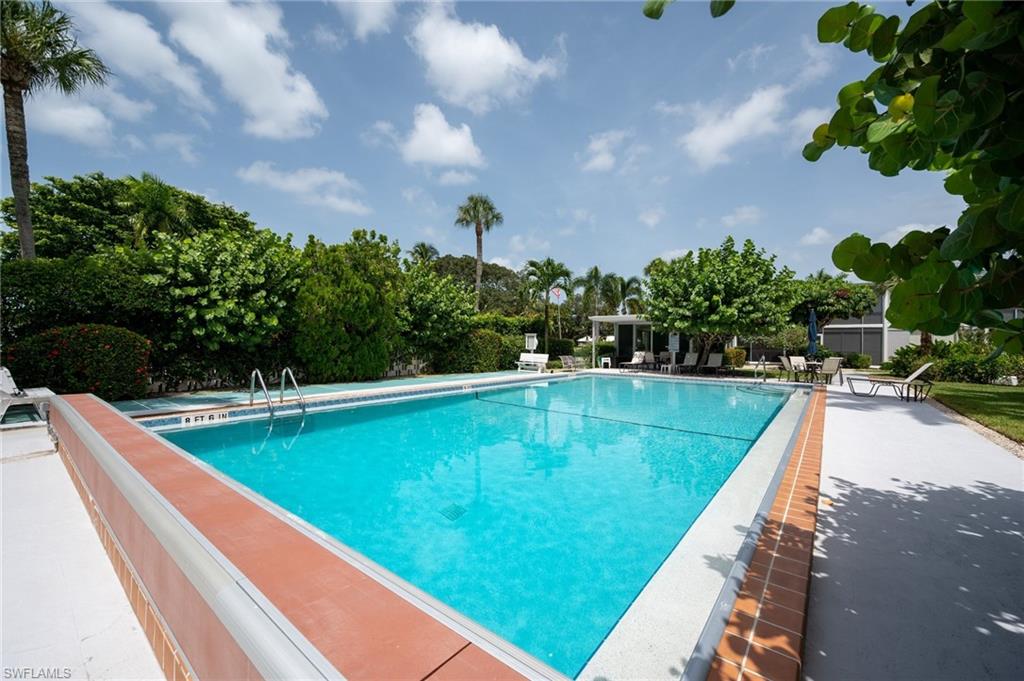 SANDCASTLE AT MOORINGS - Residential