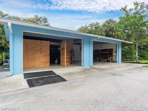 ACREAGE HEADER - Residential