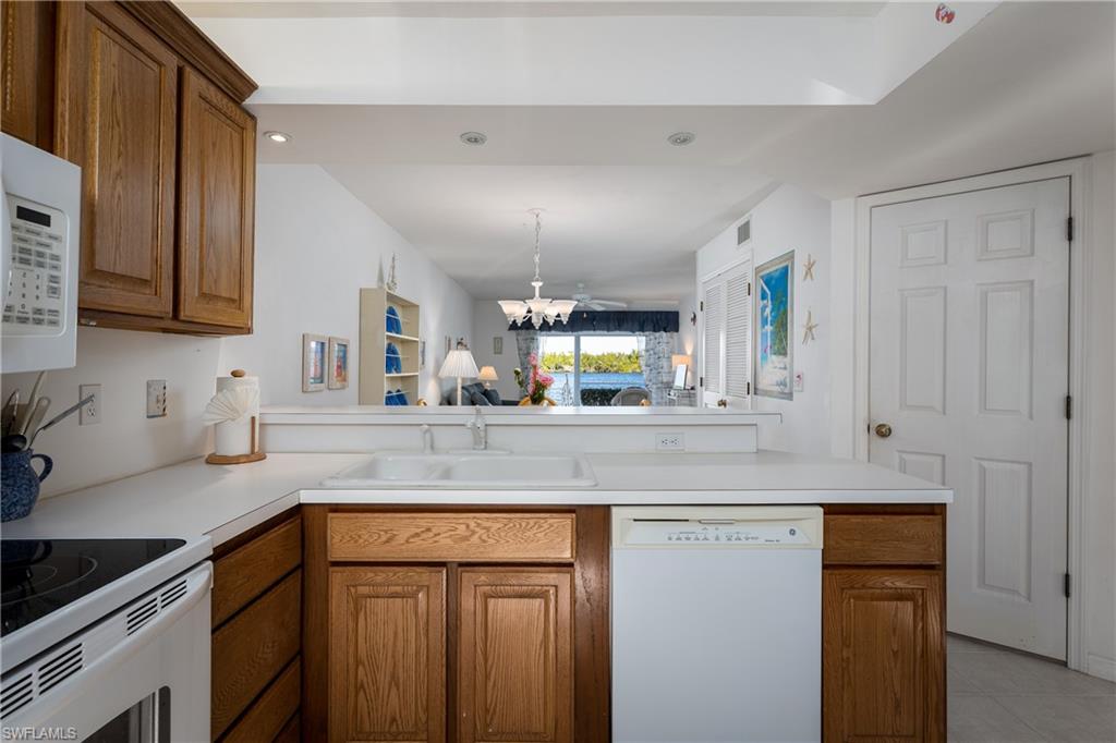 MAINSAIL - Residential