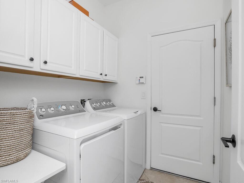 REFLECTION ISLES - Residential