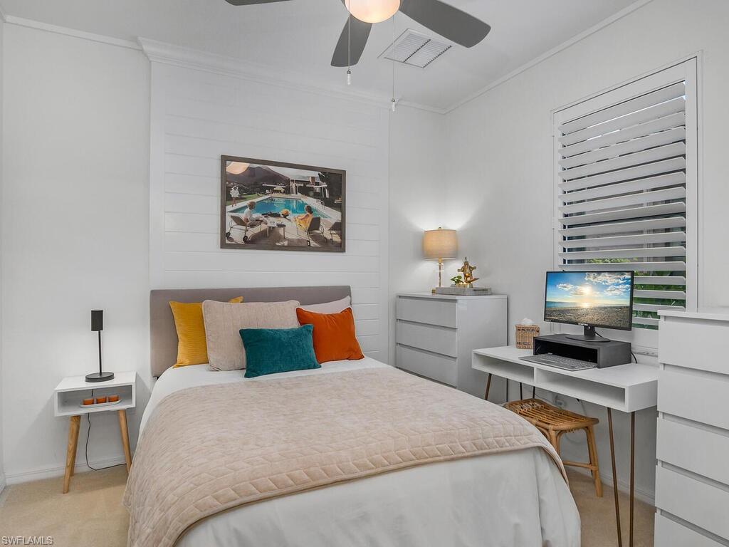 REFLECTION ISLES - Residential