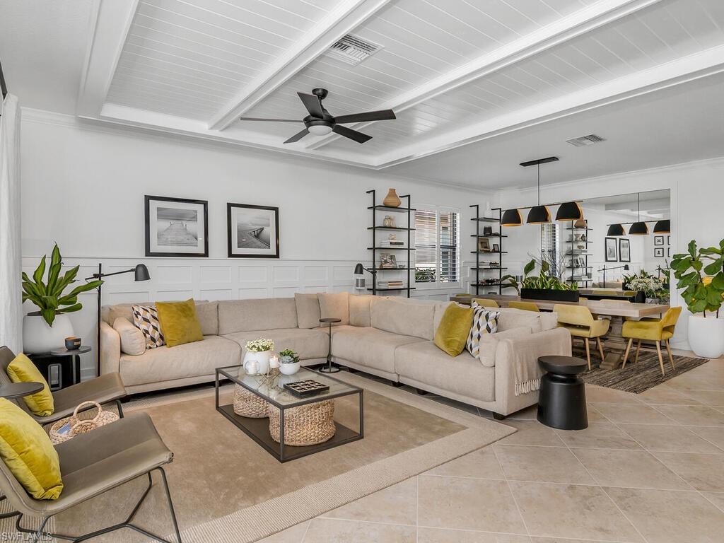 REFLECTION ISLES - Residential