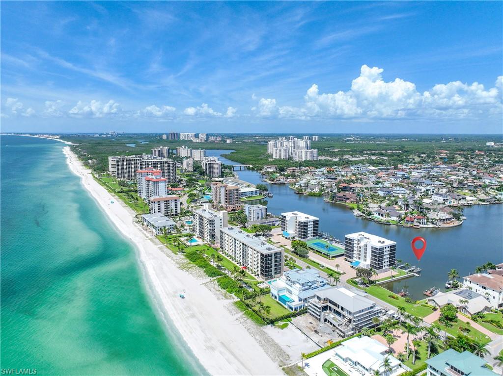 VANDERBILT BAY - Residential