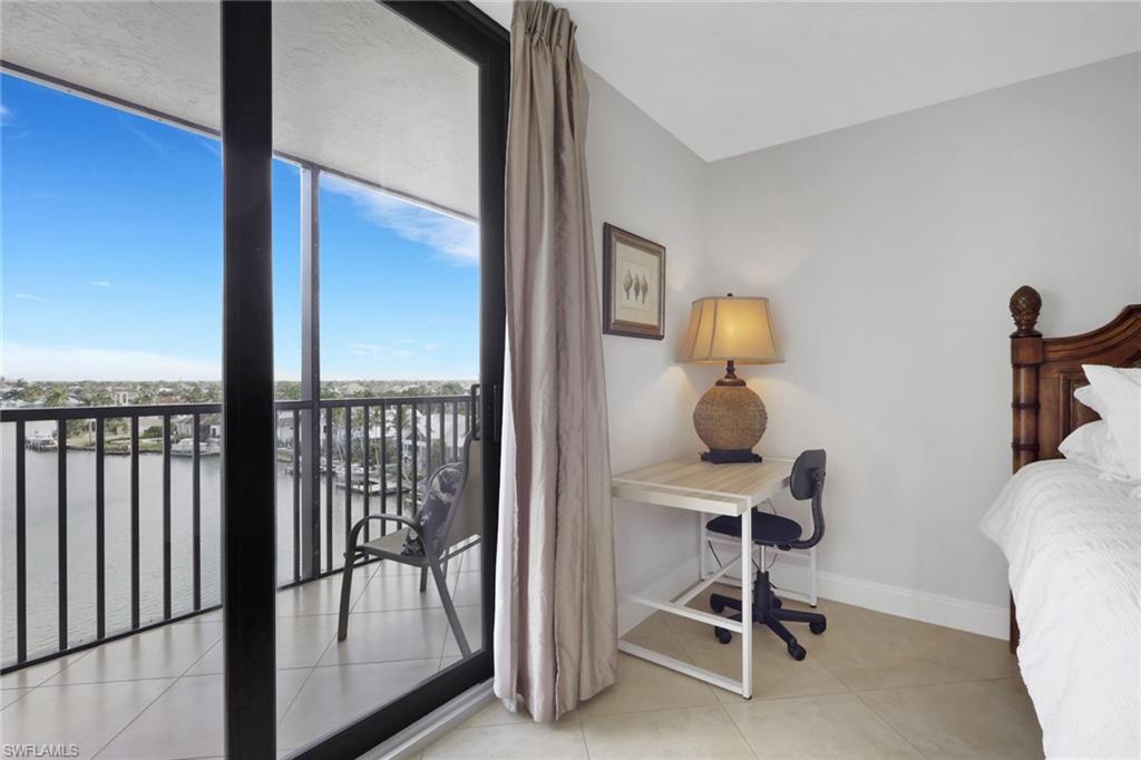 VANDERBILT BAY - Residential