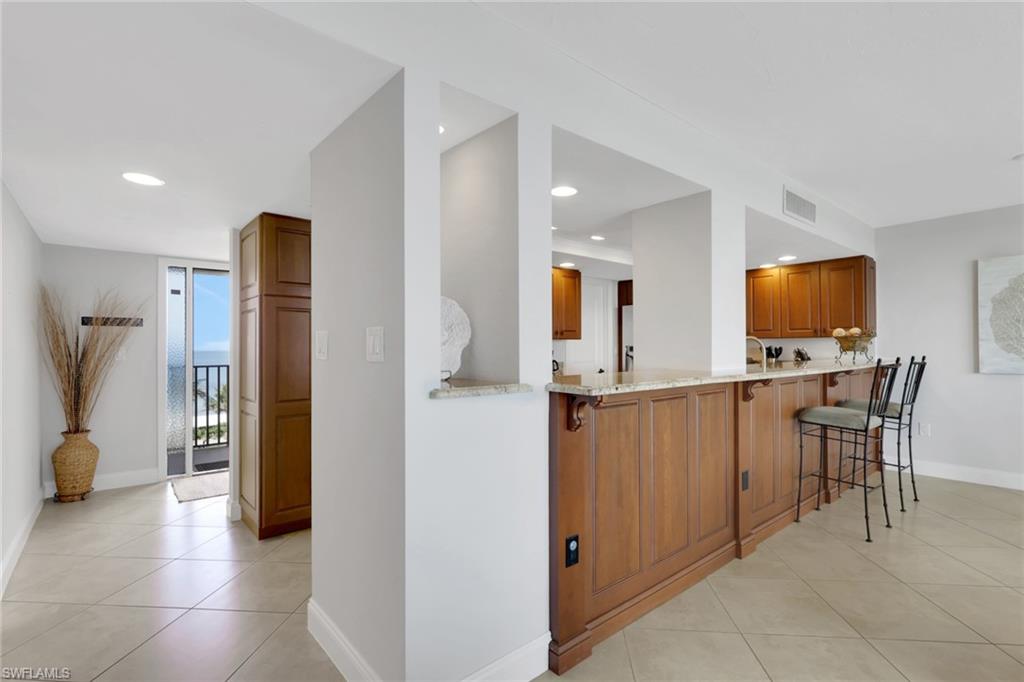 VANDERBILT BAY - Residential