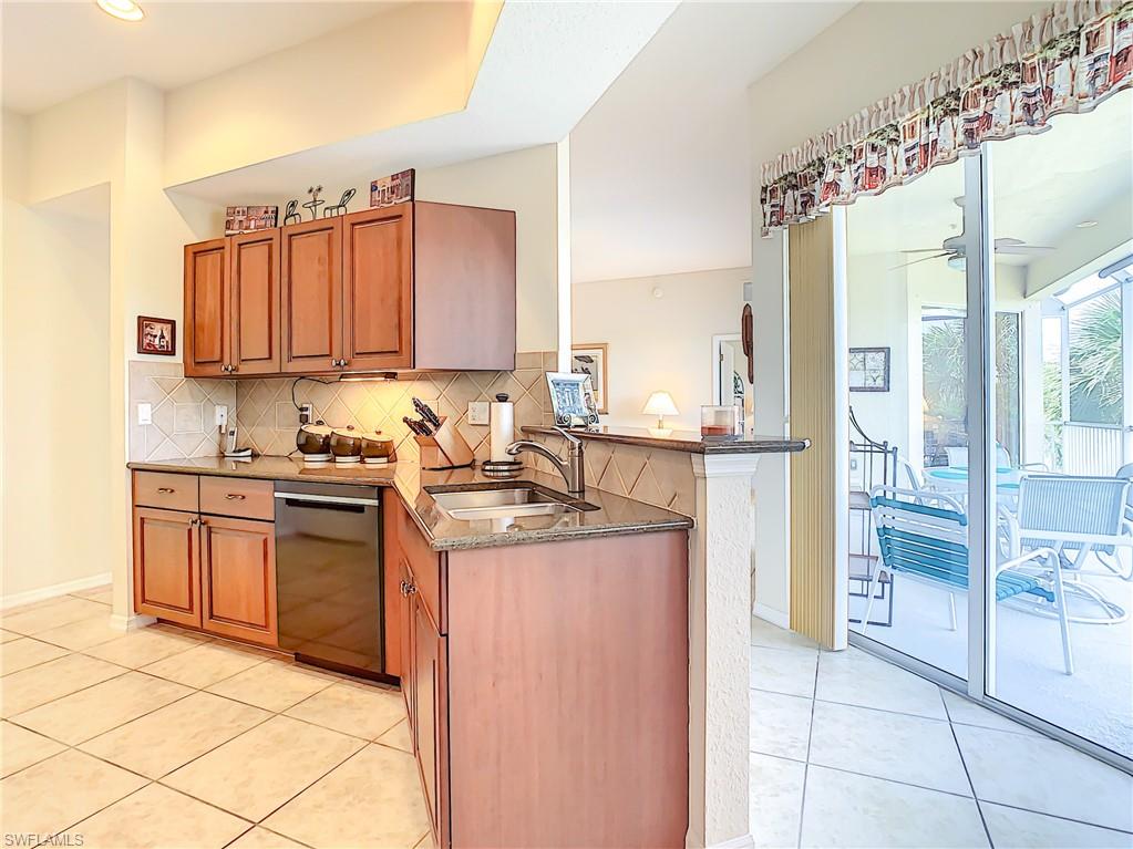 PEBBLE BEACH - Residential