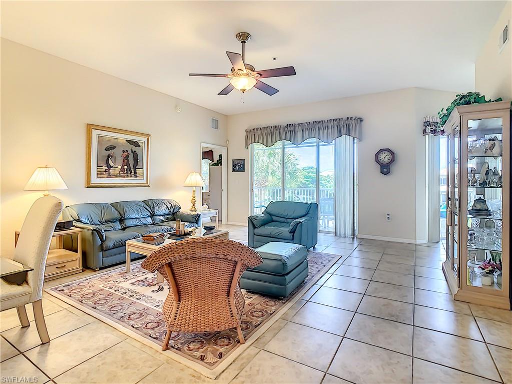 PEBBLE BEACH - Residential