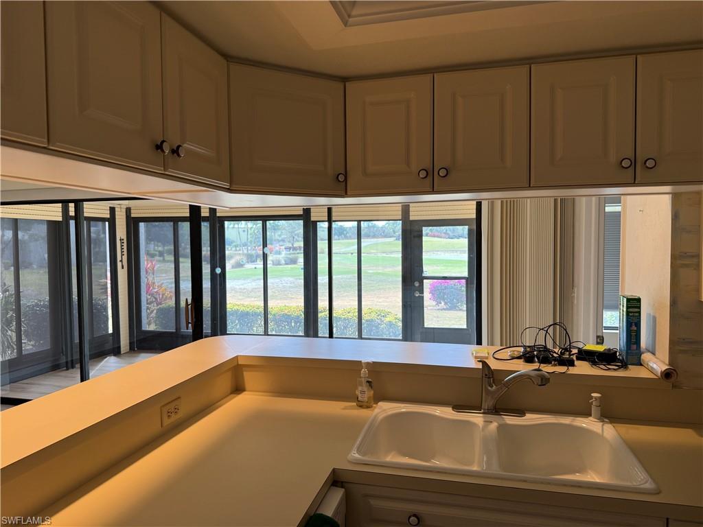 GREENBRIAR VILLAGE - Residential Lease