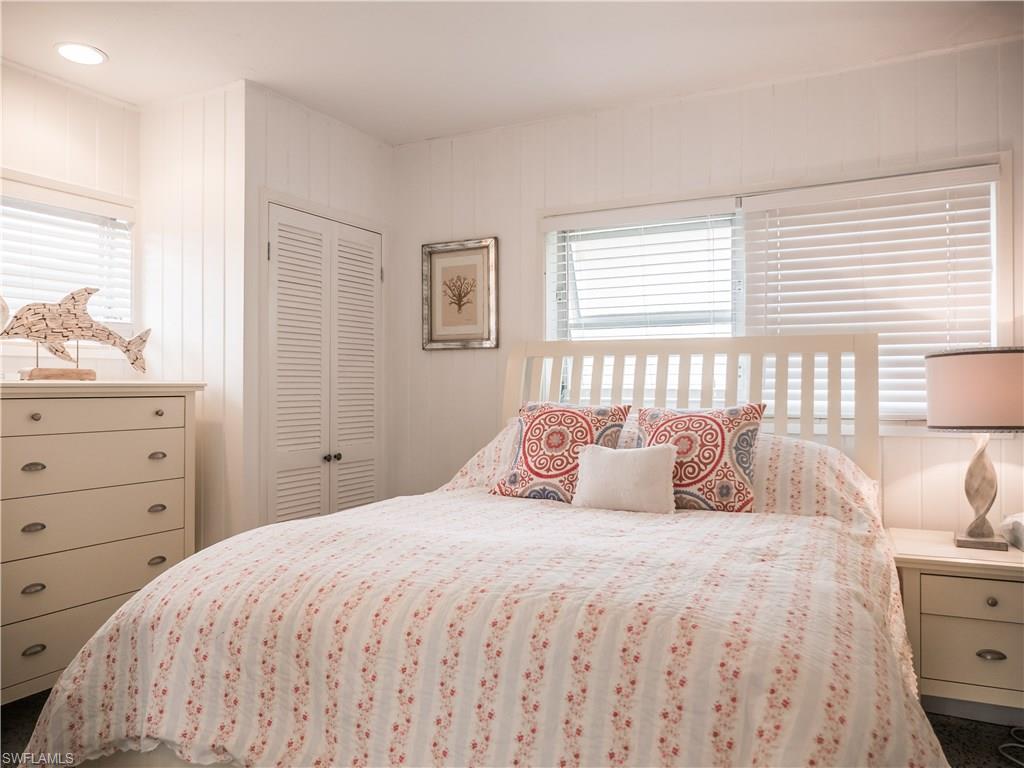 RIDGEVIEW LAKES - Residential