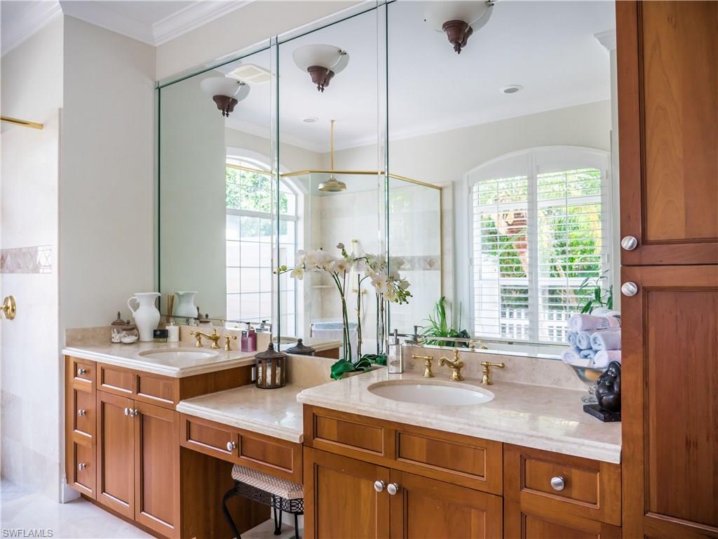 RIDGEVIEW LAKES - Residential