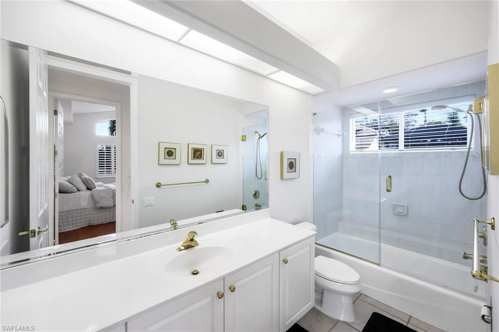 LONGLAKE - Residential