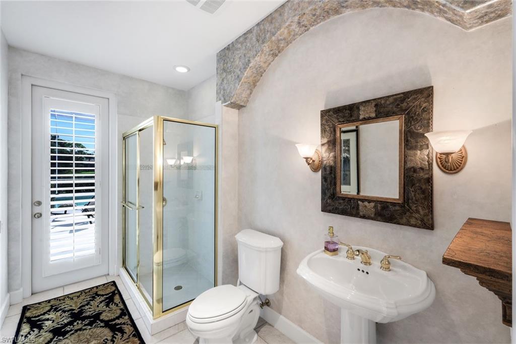 LONGLAKE - Residential