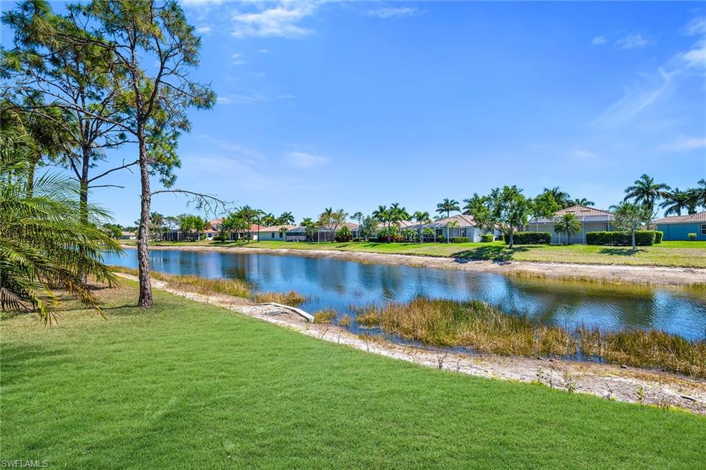 REFLECTION LAKES OF NAPLES - Residential