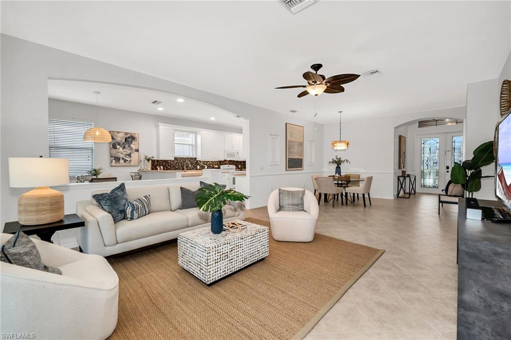 REFLECTION LAKES OF NAPLES - Residential