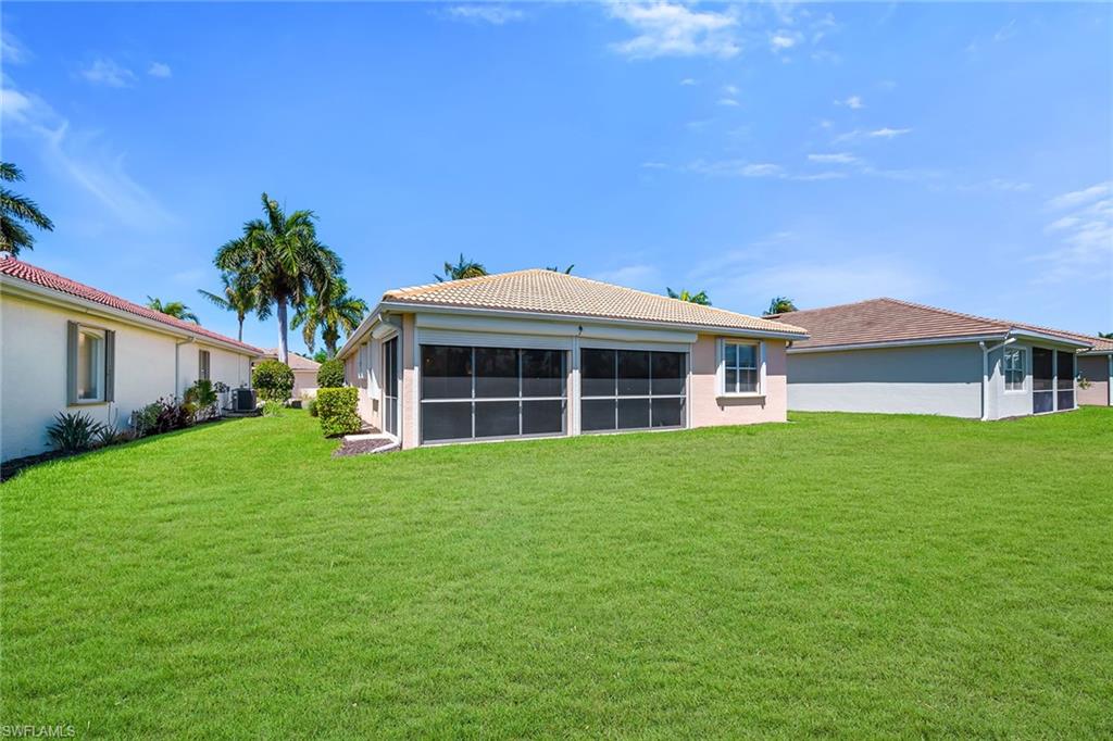 REFLECTION LAKES OF NAPLES - Residential