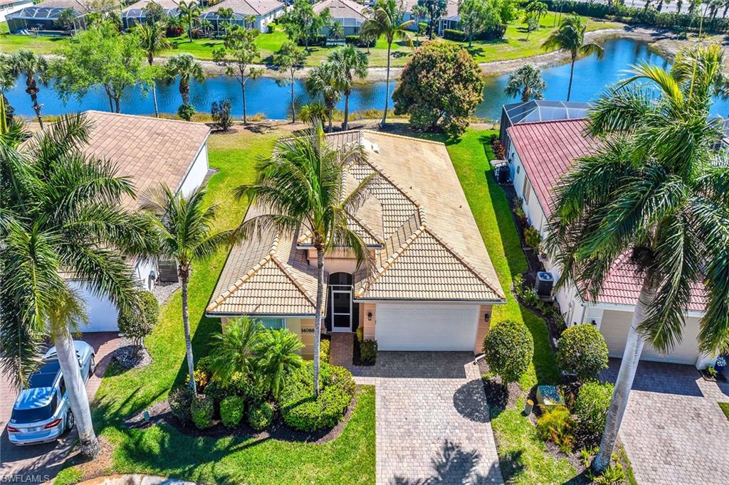 REFLECTION LAKES OF NAPLES - Residential