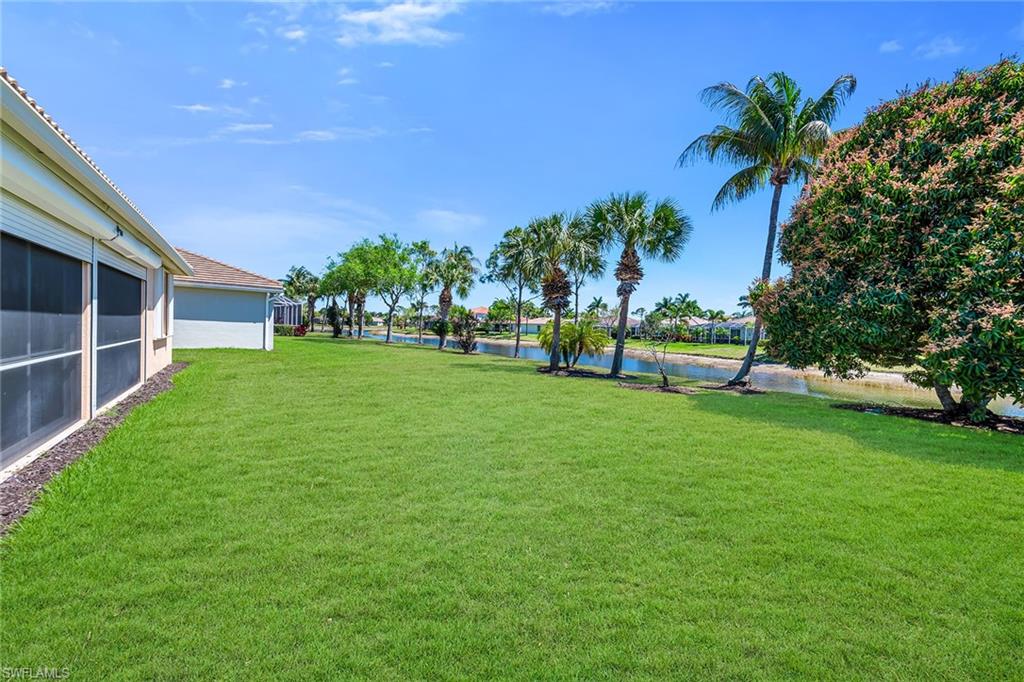 REFLECTION LAKES OF NAPLES - Residential