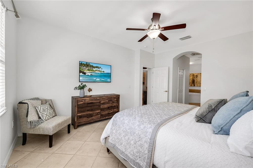 REFLECTION LAKES OF NAPLES - Residential