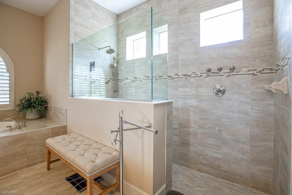 QUARRY SHORES - Residential