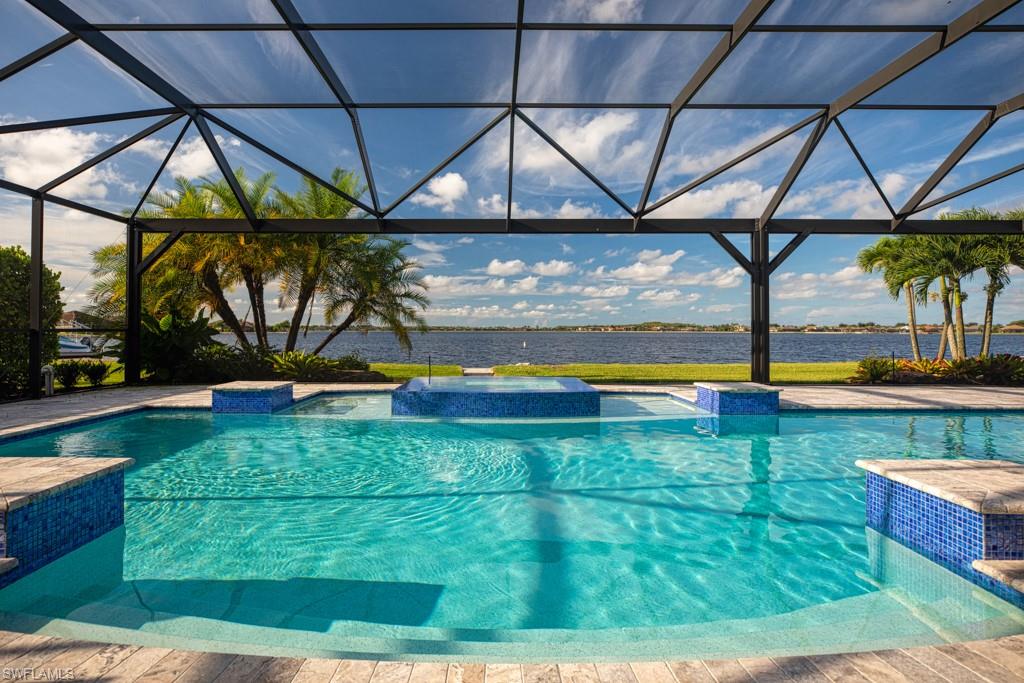 QUARRY SHORES - Residential