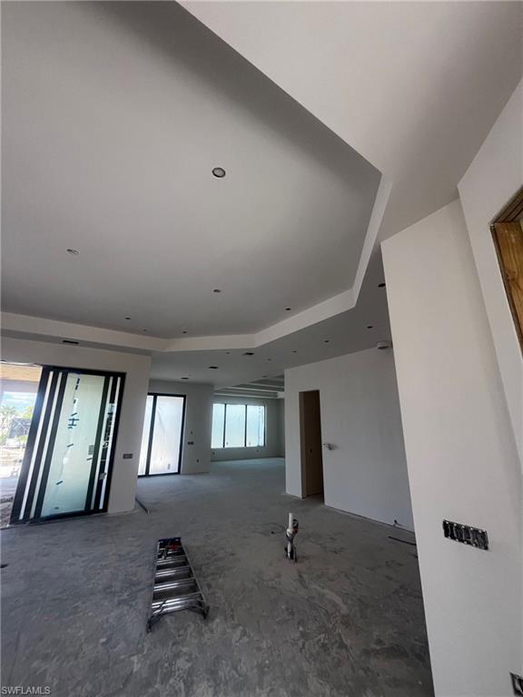 MARCO BEACH - Residential