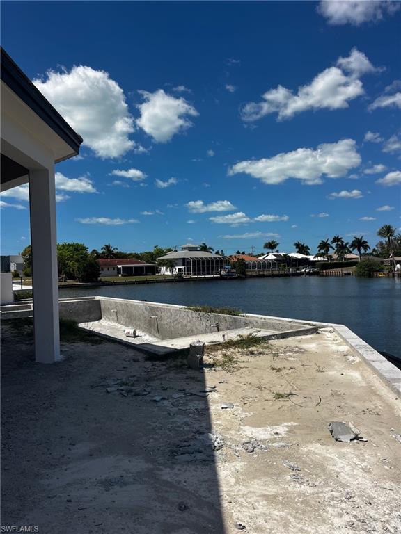 MARCO BEACH - Residential