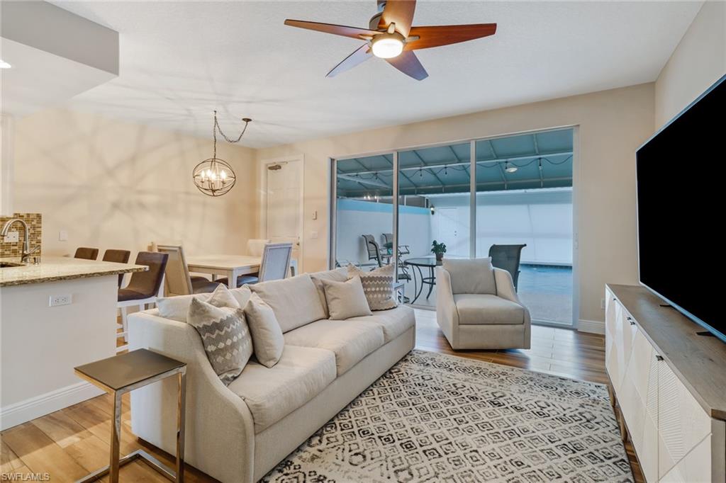 ISLAND WALK - Residential