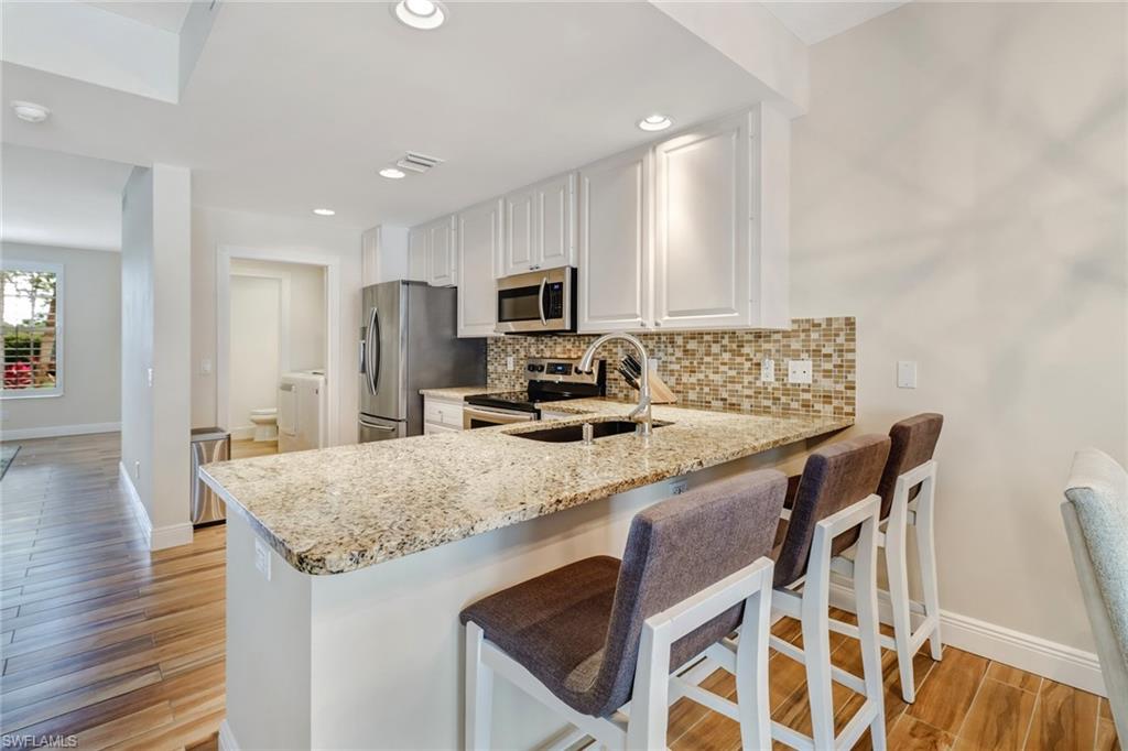 ISLAND WALK - Residential