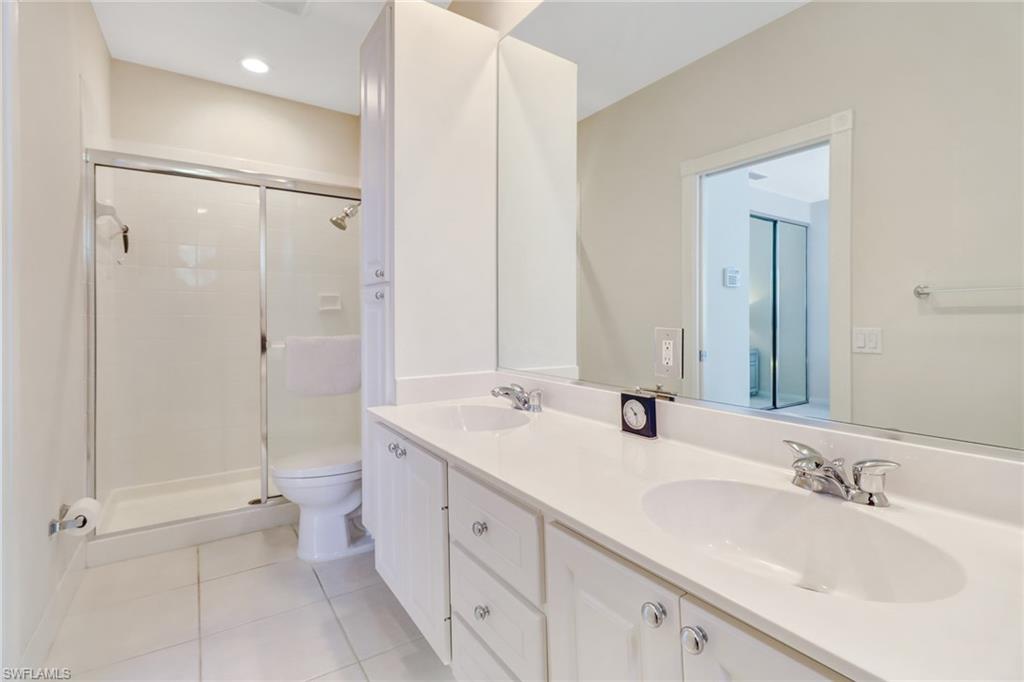 ISLAND WALK - Residential