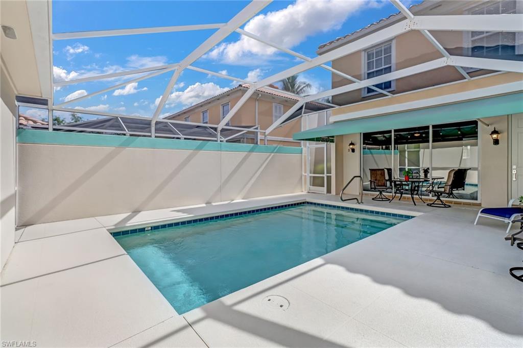 ISLAND WALK - Residential