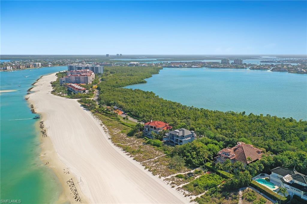 HIDEAWAY BEACH - Land