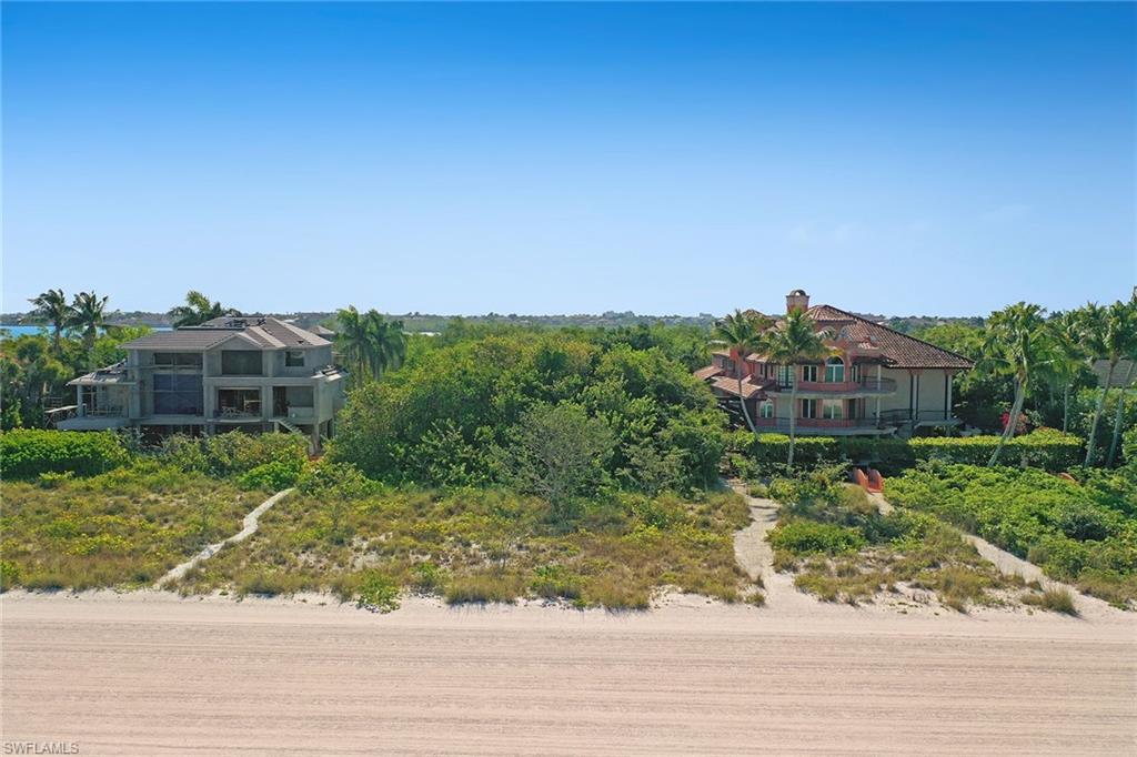 HIDEAWAY BEACH - Land