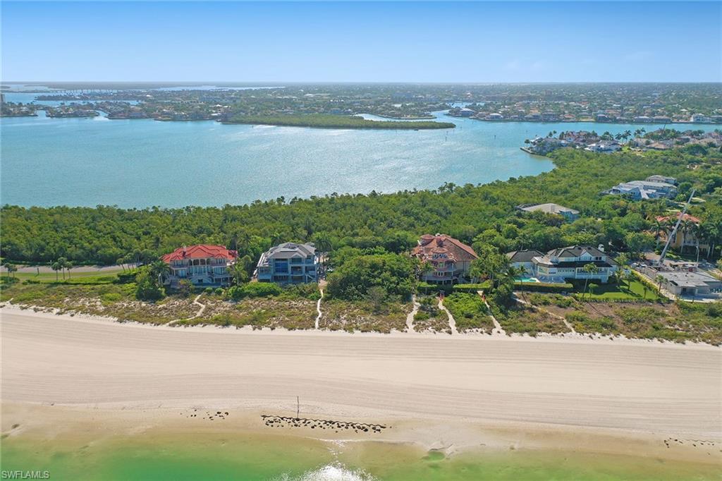 HIDEAWAY BEACH - Land